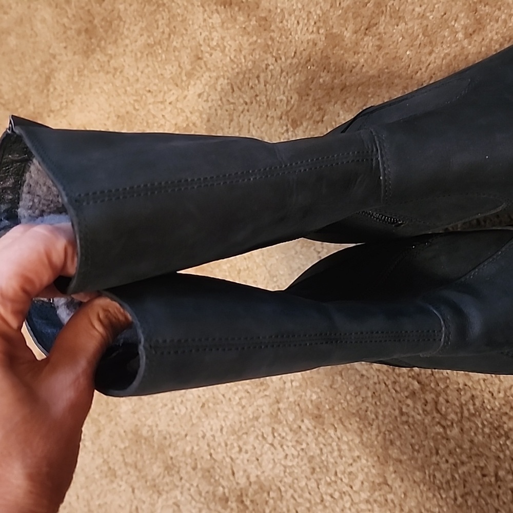 UGG Joely Wedge Boots Size 9.5 EU 40.5 - Picture 3 of 16
